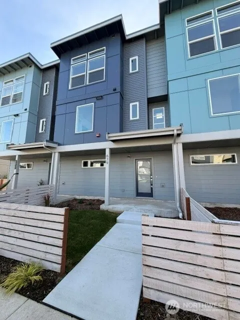 Contemporary, Bellingham