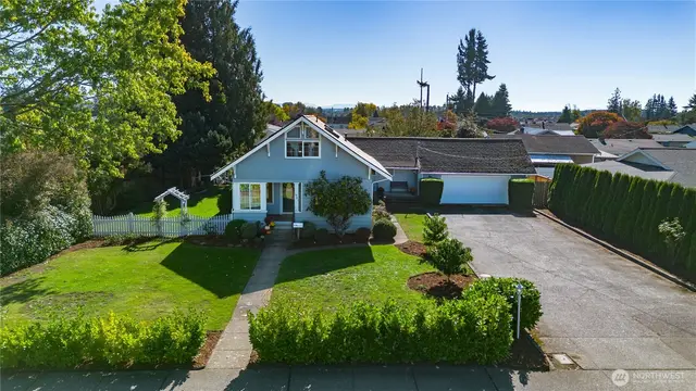 House, Lynden
