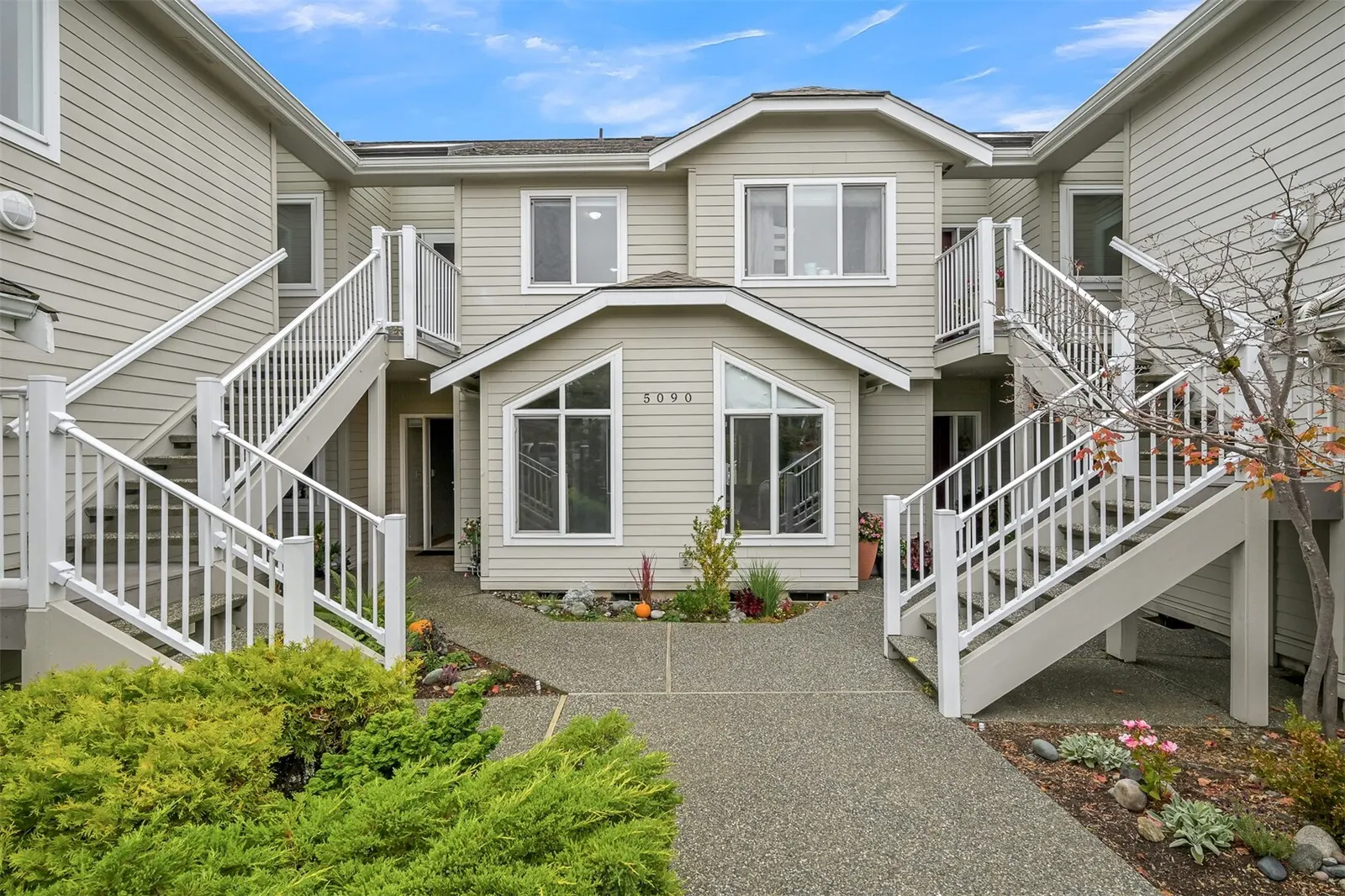 Contemporary, Bellingham